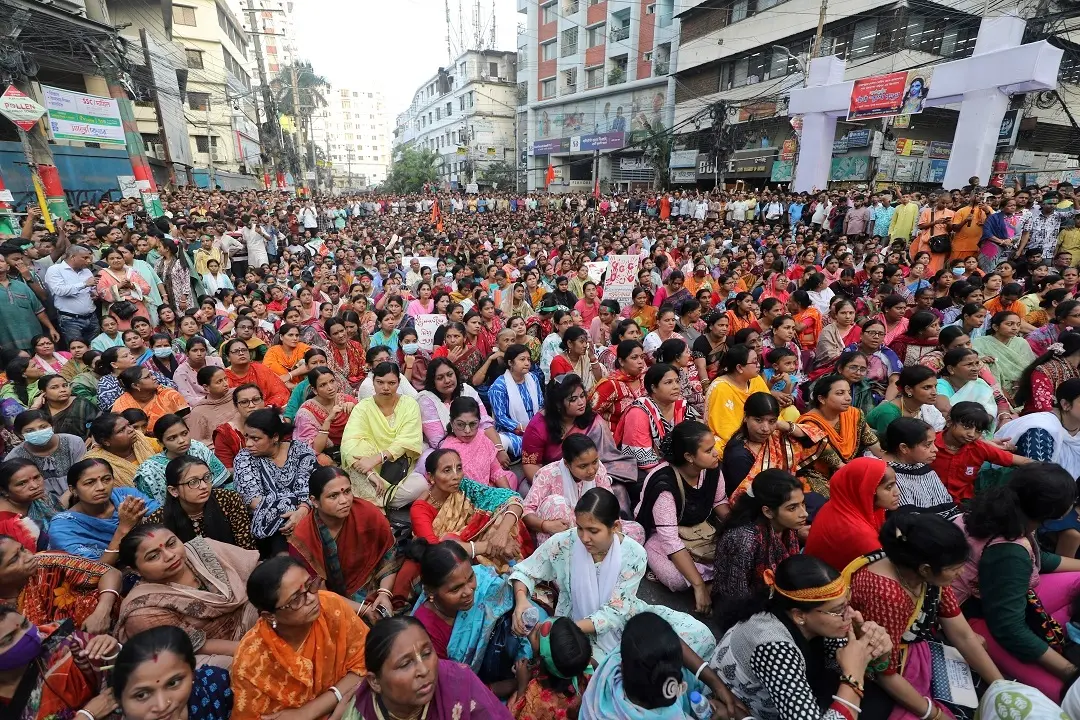 Bangladesh Hindus participate in a rally demanding that an interim government withdraw all cases against their leaders and protect them from attacks and harassment, in Chattogram, Bangladesh | Photo: AP