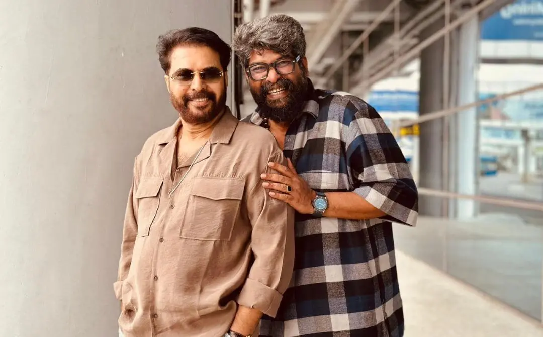 From (L) Mammootty and Joju George. | Photo: www.facebook.com/JojuGeorgeActorOfficial