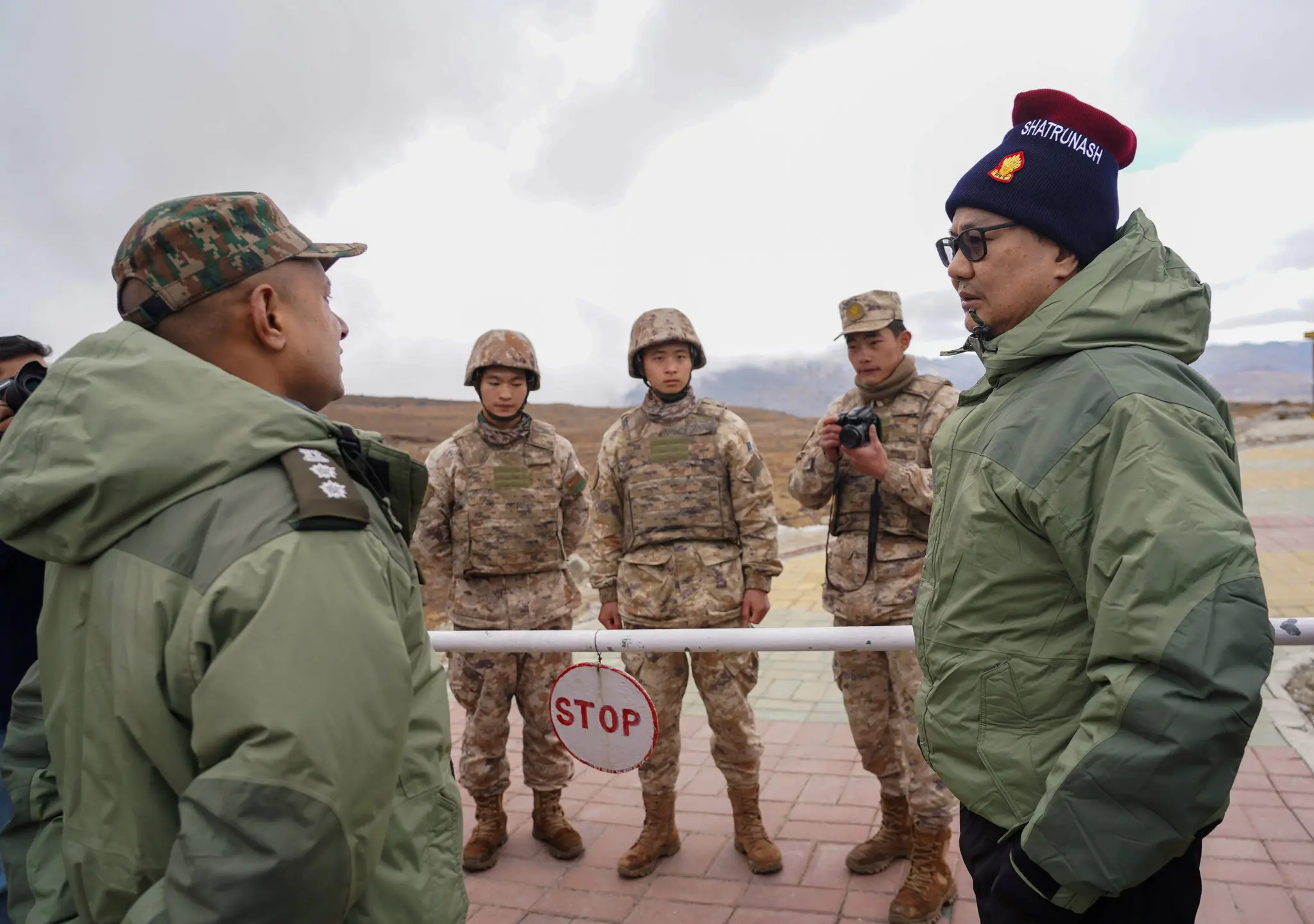Rijiju in India-China border in Arunachal Pradesh | Twitter/Rijiju