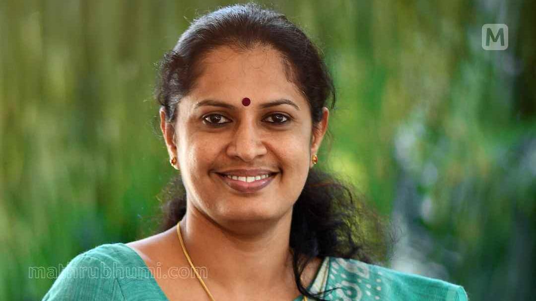 Divya attended Naveen Babu's farewell with clear planning and intent ...