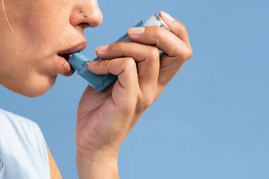 Later menopause may increase asthma risk in women, new study reveals
