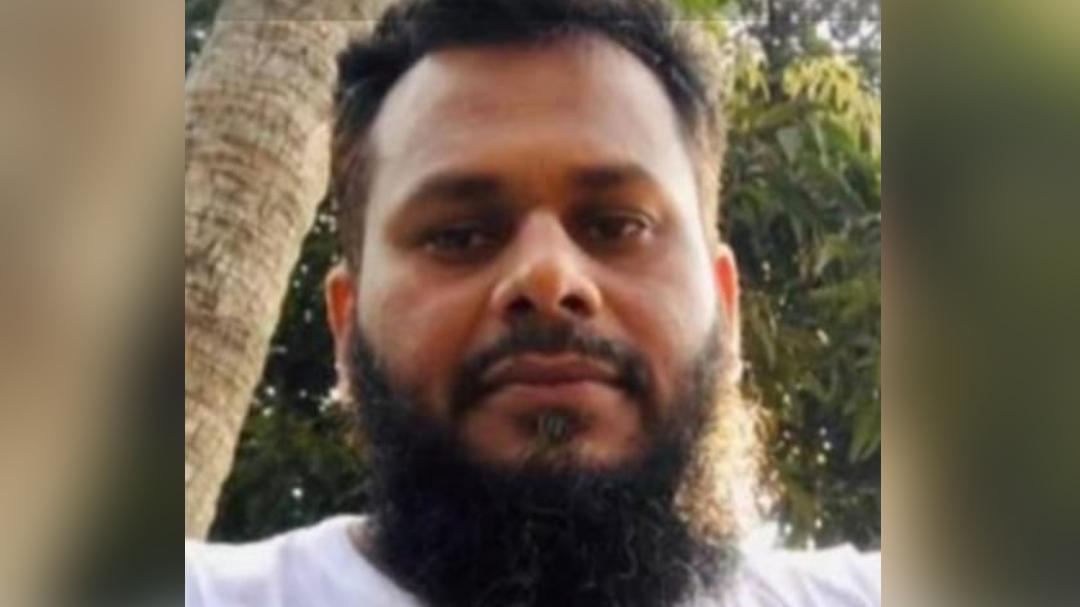 Driver dies after KSRTC bus rams divider in Karnataka | Mathrubhumi English