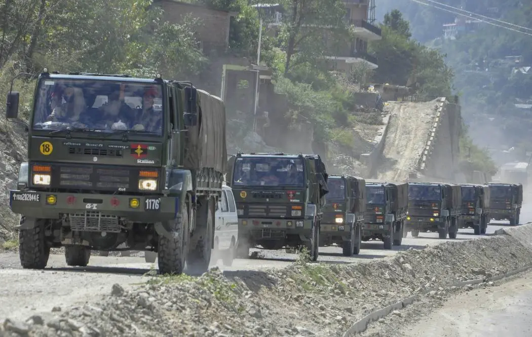 Indian forces transporting materials along the Manali - Leh highway | Photo: PTI
