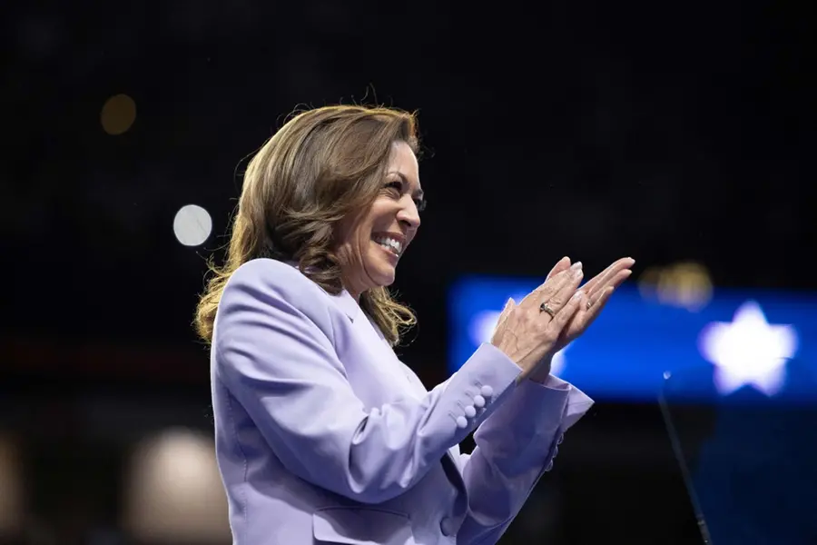 Kamala Harris surges ahead in presidential race with record crowds, fundraising