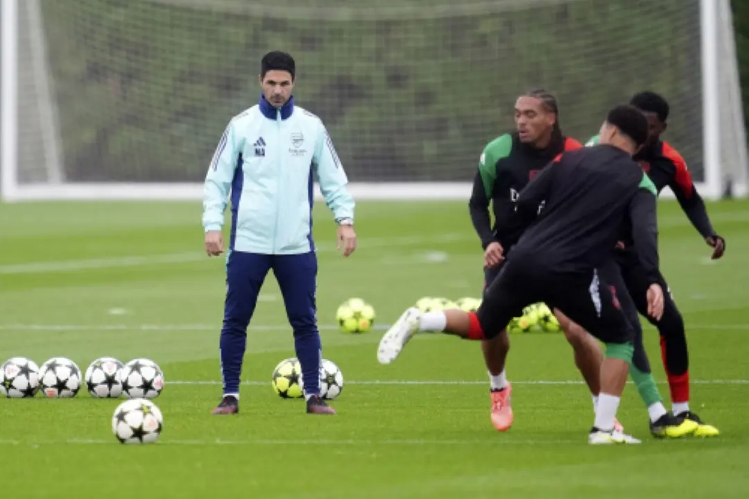 Arsenal manager Mikel Arteta and players attend a training session at Sobha Realty Training Centre, London Colney. | File Photo: AP