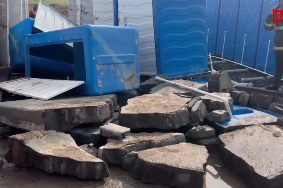 Water tank collapses in Pune killing three, more feared trapped
