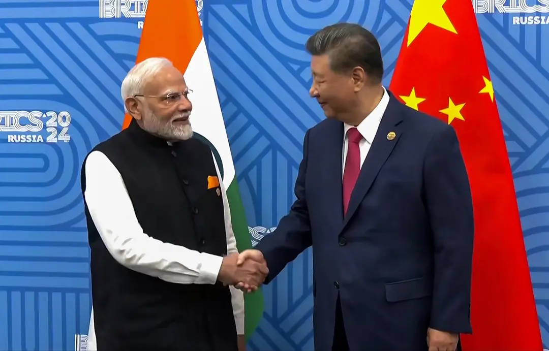 Prime Minister Narendra Modi meets Chinese President Xi Jinping on the sidelines of the BRICS Summit, in Kazan on Wednesday | Photo: ANI