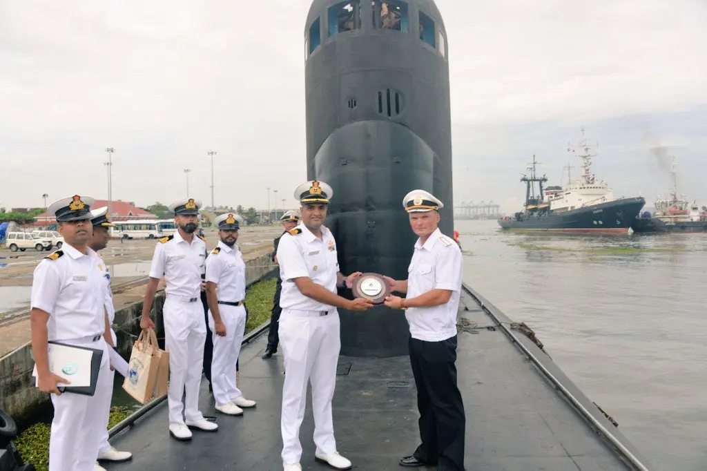 Russian submarine Ufa docked at Kochi port, welcomed by Indian Navy | Photo: X / PRO Defence Kochi