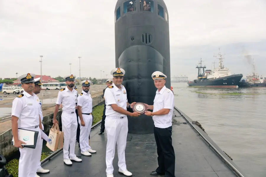 Russian submarine Ufa docks at Kochi port; Indian Navy gives warm reception