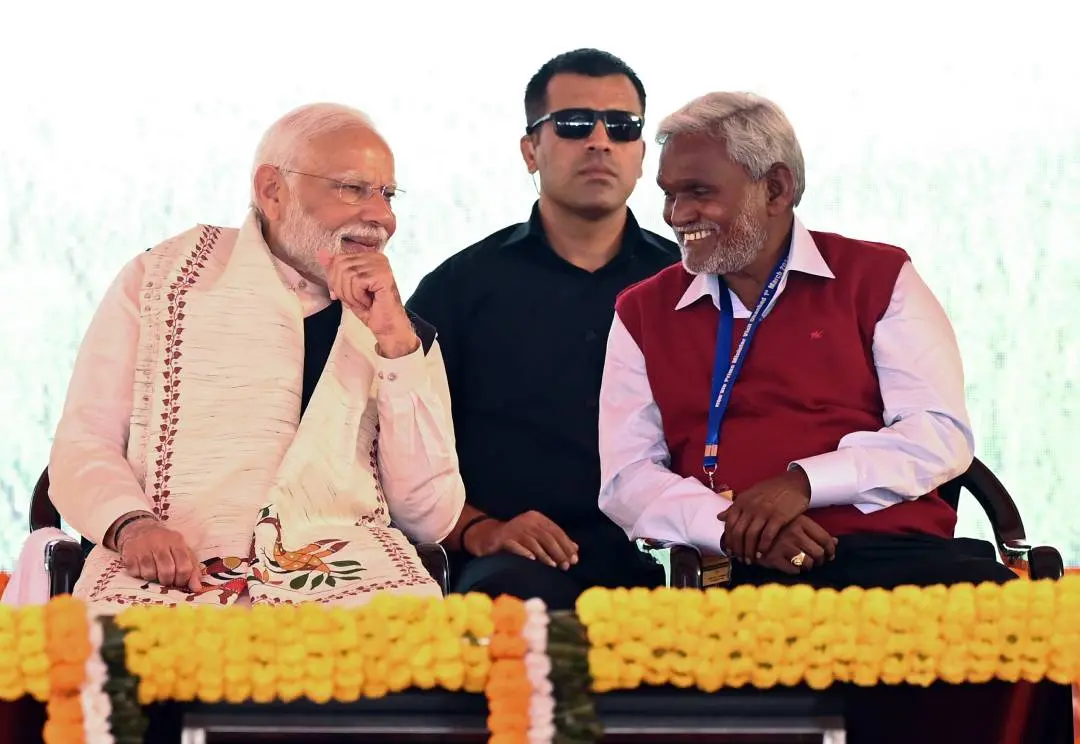 PM Modi with Champai Soren | File Photo: PTI
