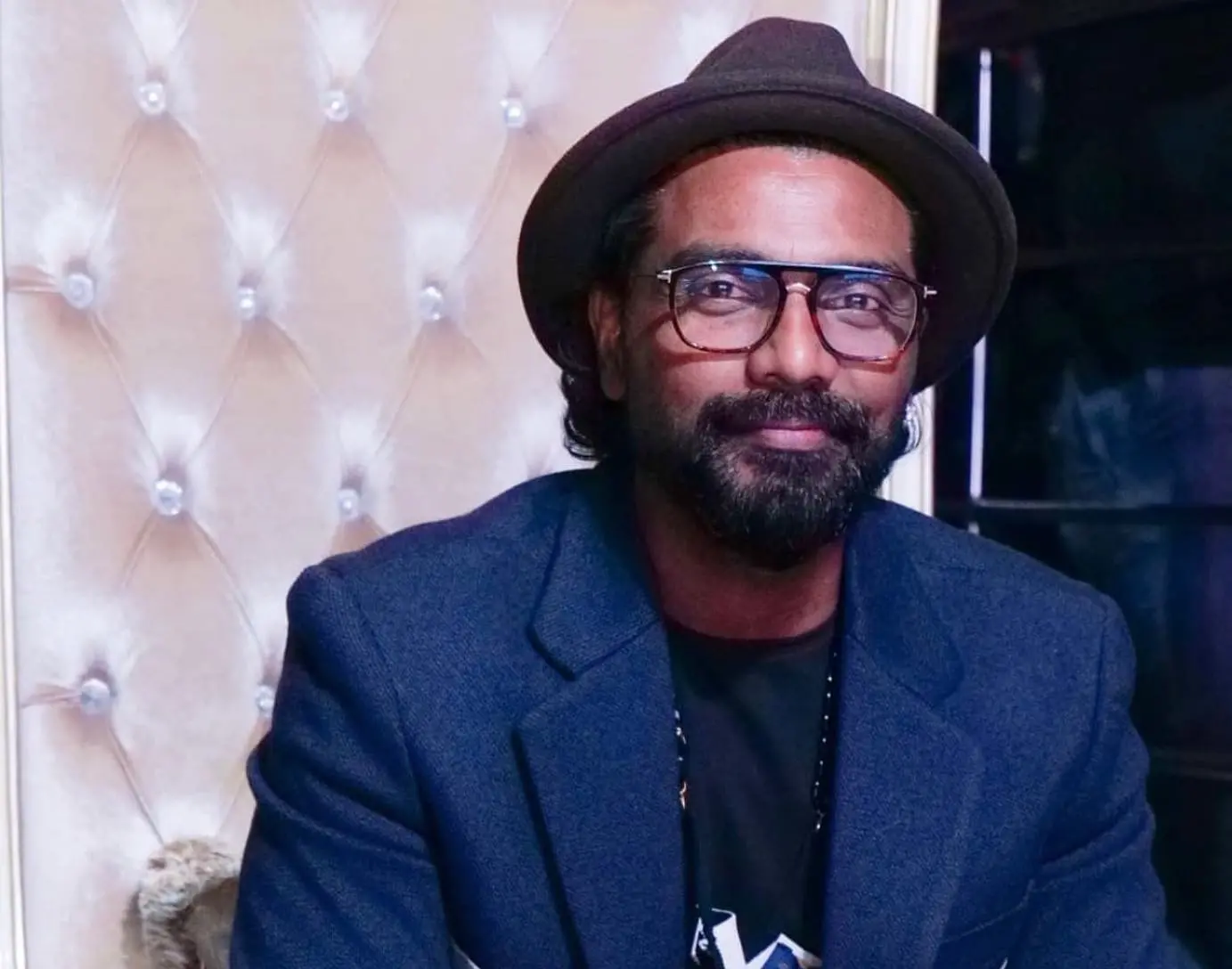 Photo: facebook.com/RemoDsouza