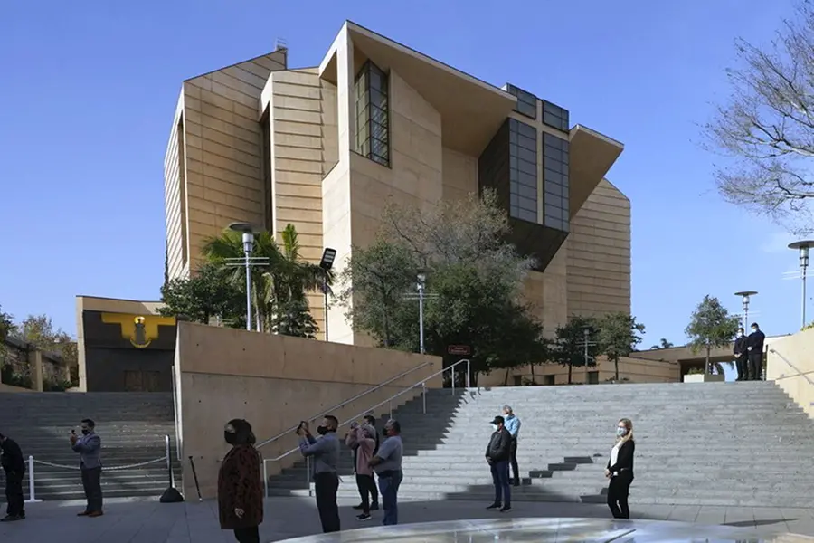 Catholic archdiocese in Los Angeles to pay Rs 7304 crore to settle 1353 clergy sexual abuse cases