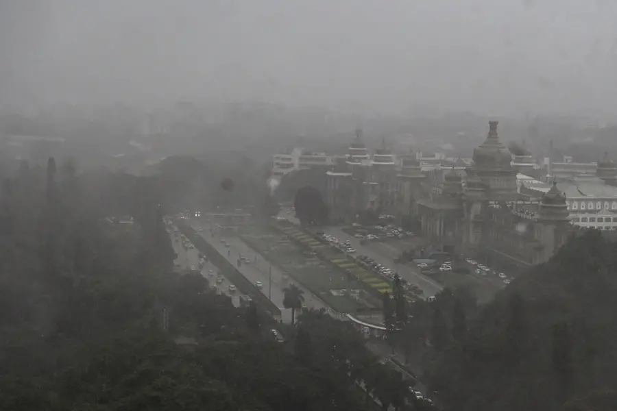 Heavy rains flood Bengaluru: Low-lying areas inundated; schools, colleges closed today