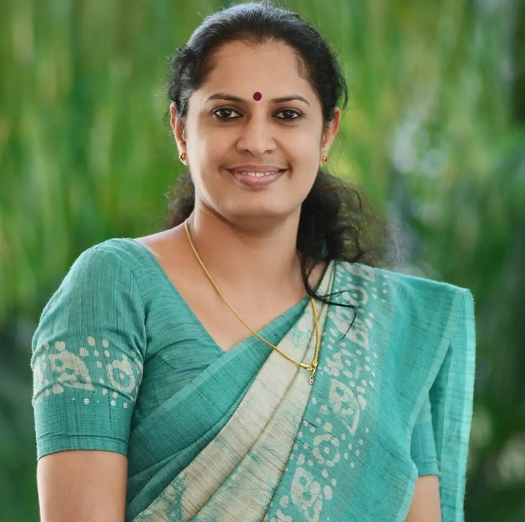 https://www.facebook.com/ppdivyakannur