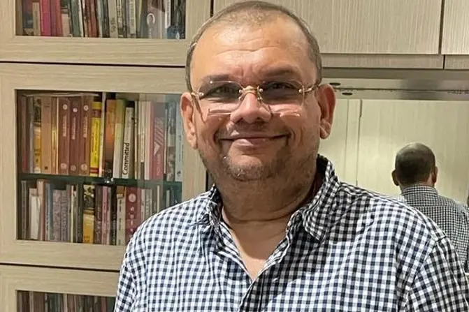 From Maharashtra CM to film stars, tributes pour in for late actor Atul ...