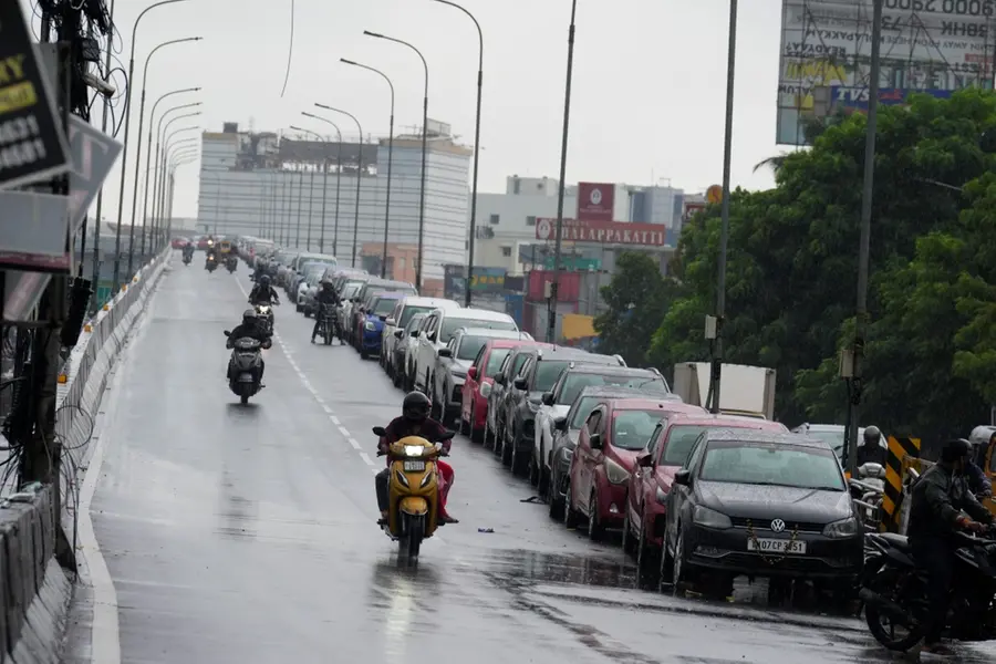 Heavy rains lash TN: Chennai braces for impact as preparations intensify