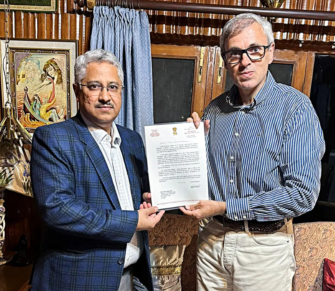 JKNC Vice President Omar Abdullah receives the letter from Lt Governor Manoj Sinha, inviting him to form the next government in J&K