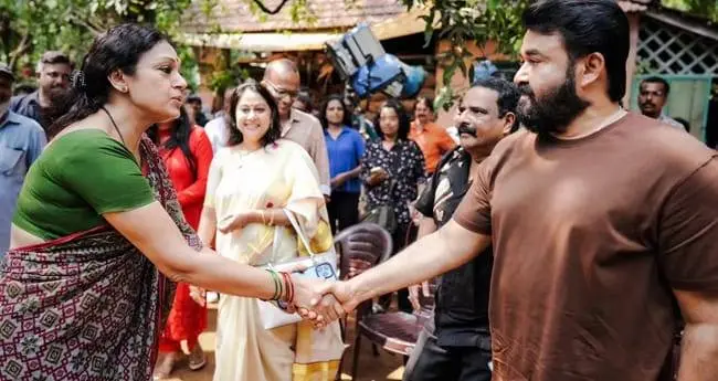 Mohanlal and Shobana at L360 shooting location. | Photo: Arranged