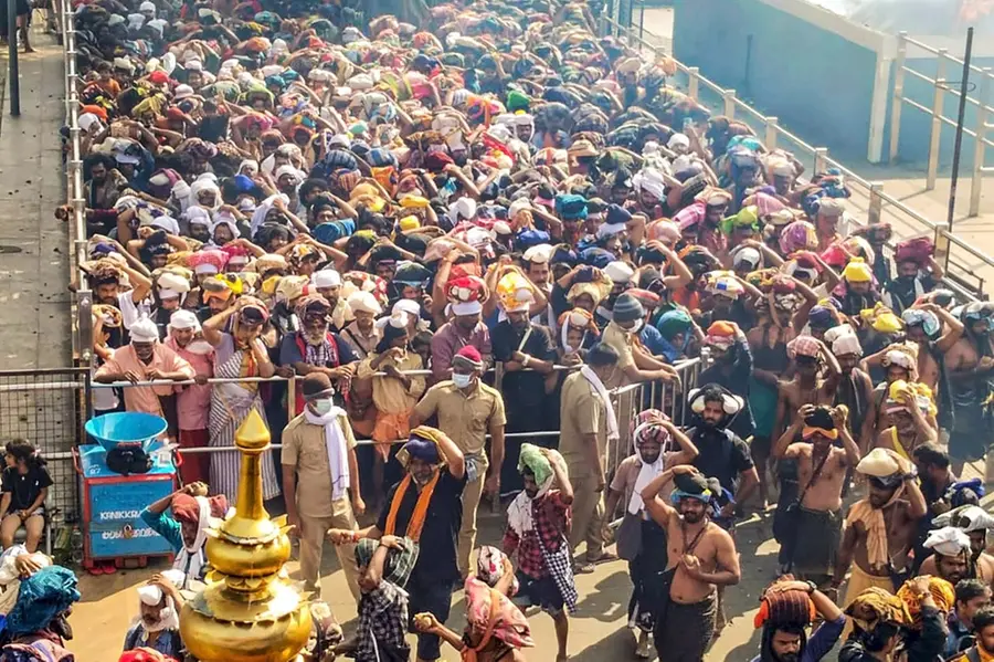 BJP Yuva Morcha holds protest against govt over alleged mismanagement at Sabarimala temple