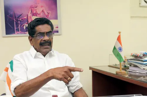 Mullappally gives salary hike to KPCC office staff before demitting office