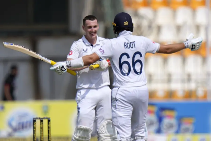 It was tough to deal with the heat, but it was good to bat with Root: Brook on record partnership