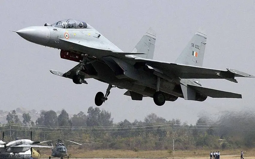 Sukhoi-30 MKI | Photo: Indranil MUKHERJEE/ AFP
