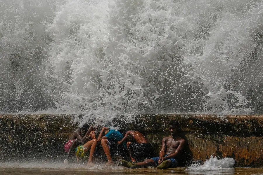 Hurricane Milton strikes Florida, US with Category 3 strength