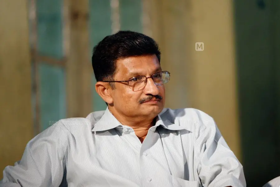 48-ാമത് വയലാര് പുരസ്കാരം അശോകന് ചരുവിലിന്