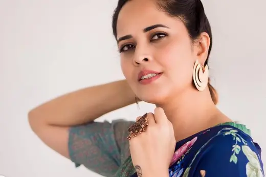 Tollywood Twitter war: 'Bheeshma Parvam' actress Anasuya Bharadwaj warns Deverakonda's fans