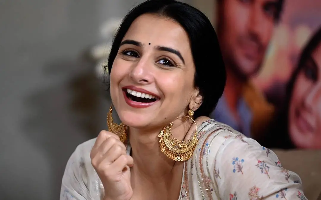 Har kuni ruscha jinsiy aloqani tomosha qiling