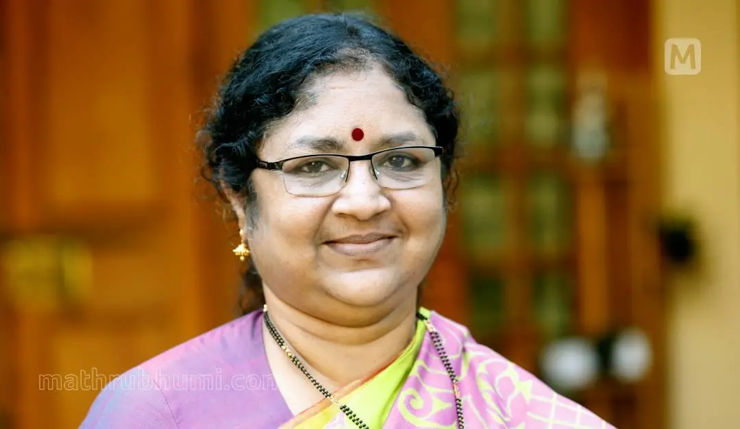 Minister R Bindu | Photo: Mathrubhumi