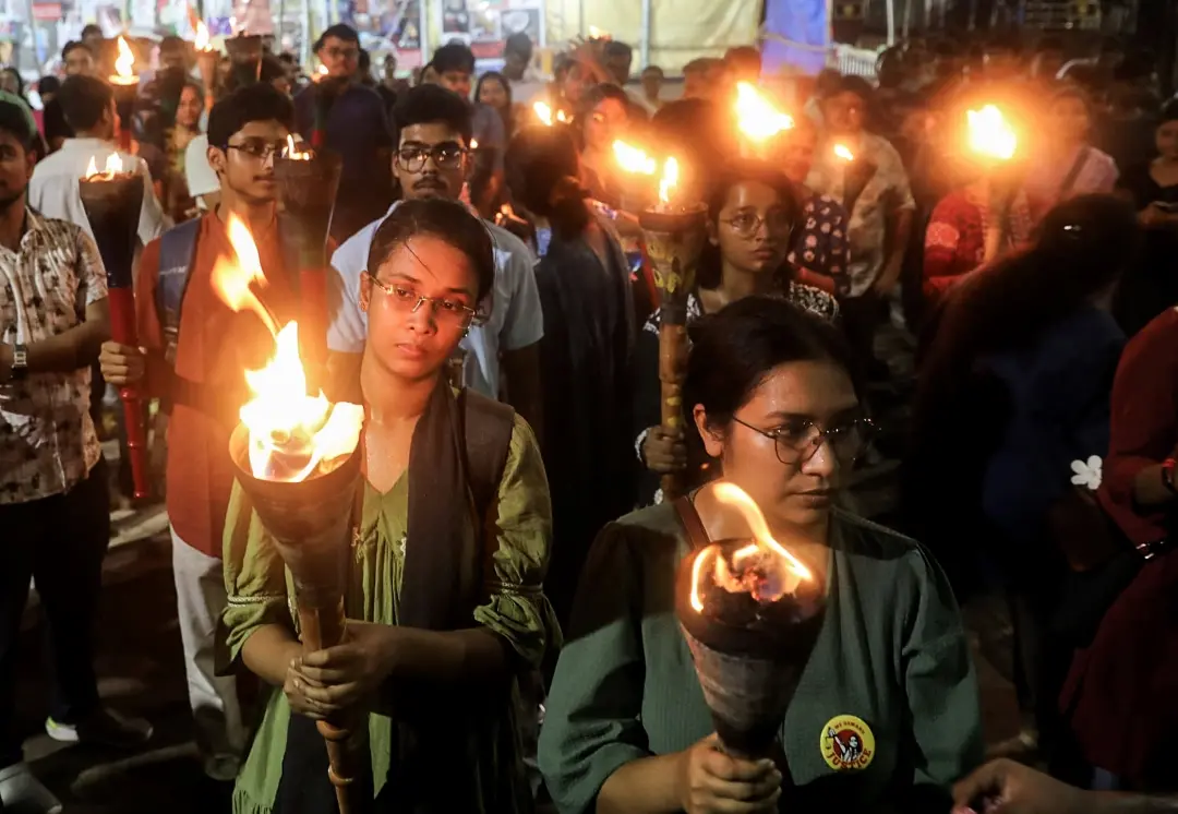 Junior doctors stage a protest against the alleged sexual assault and murder of a postgraduate trainee doctor of the RG Kar Hospital, in Kolkata | Photo: ANI