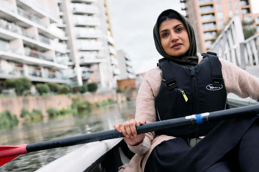 Muslim women break taboos; navigate east London's waterways in paddle sports