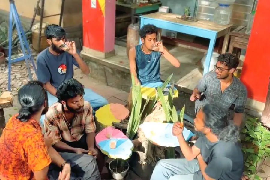 ഇനി കിട്ടുമോ 'ഇരുപതിന്റെ ഊണ്, ആറിന്റെ ചായ' ;പൂട്ടല് ഭീഷണിയില് സുഭിക്ഷ കാന്റീന്