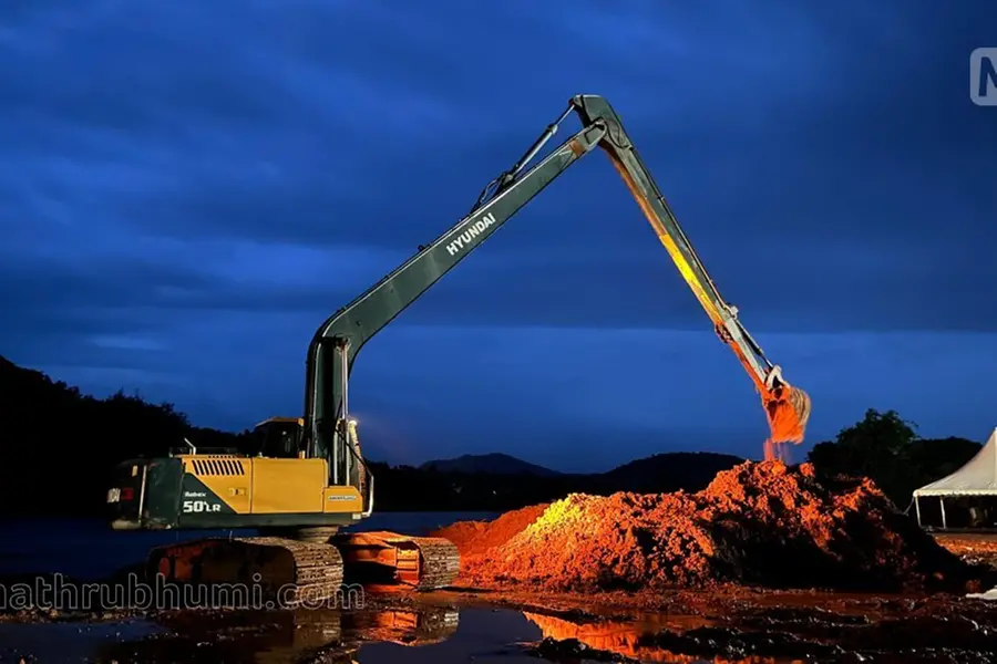 Karnataka landslide: Search for Arjun to be continued on Thursday night too