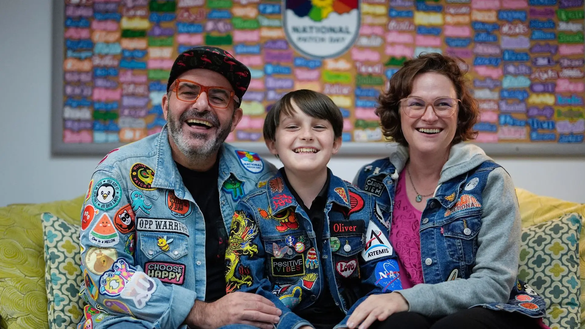 Brian Burkhardt, Trisha Brookbank and their son Oliver Burkhardt | Photo: AP