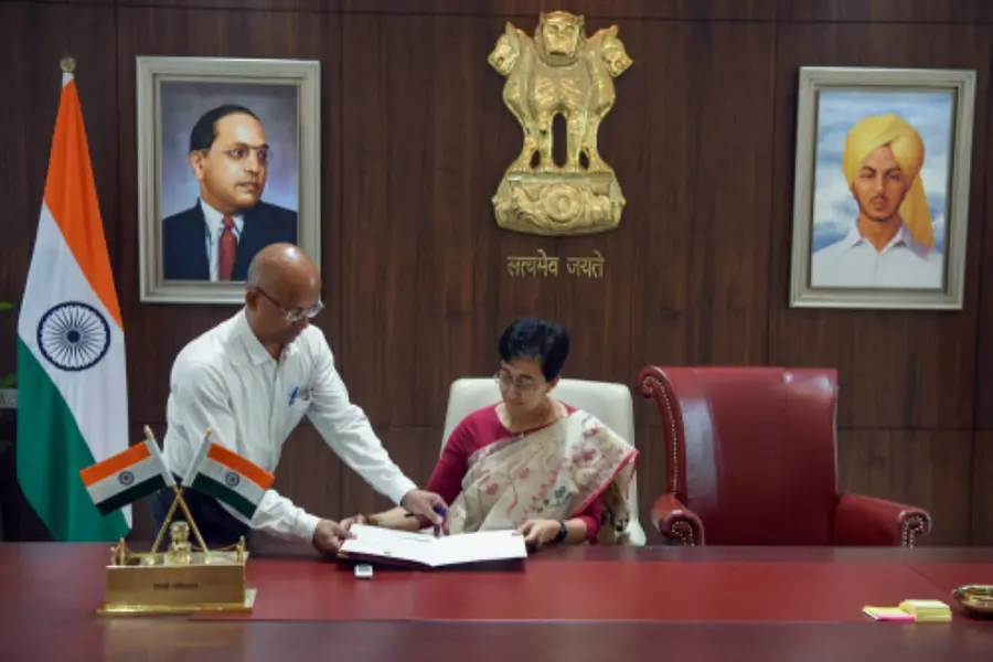 Grave insult to the Constitution: BJP and Congress react to Atishi leaving Kejriwal's chair vacant