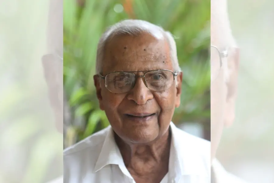 Veteran CPM leader M.M. Lawrence passes away