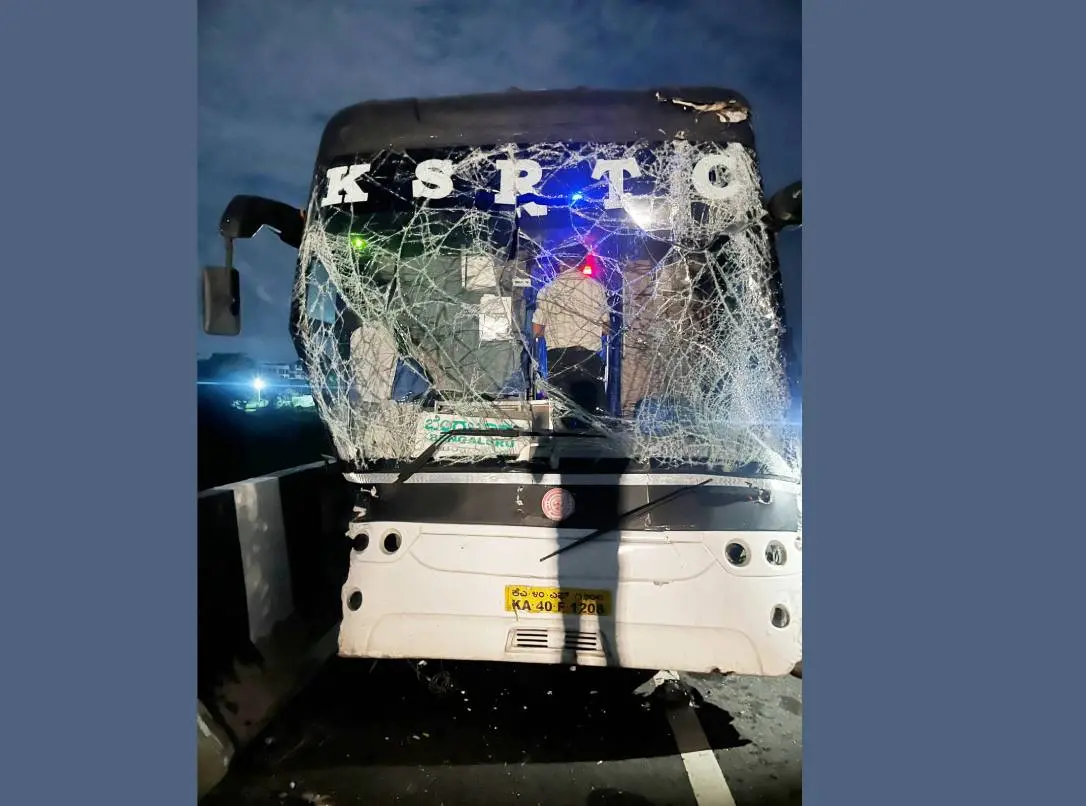 Bus that met with the accident