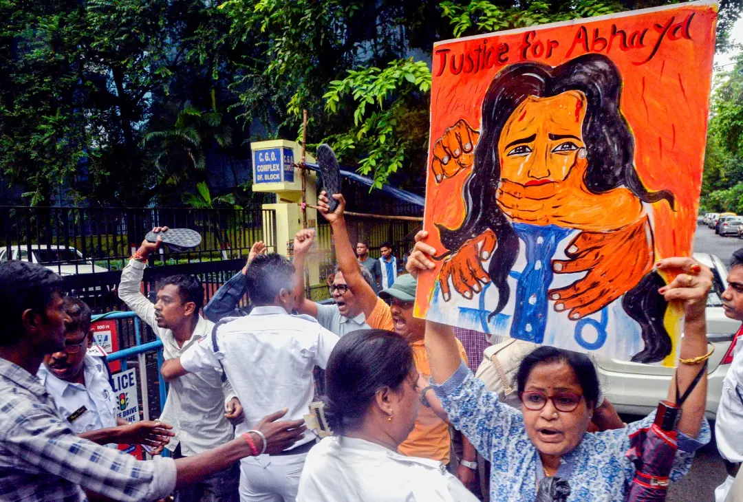 People stage a protest against rape-murder case of a trainee doctor in Kolkata | FilePhoto: ANI