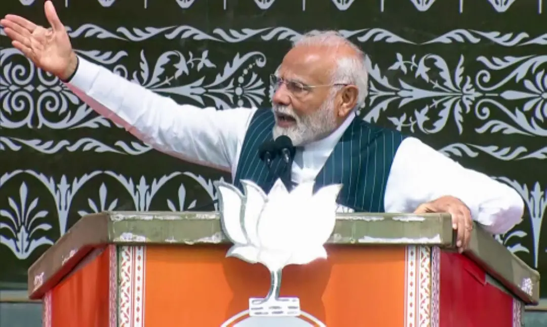 Prime Minister Narendra Modi addresses a public meeting for the Jammu and Kashmir Assembly elections, in Doda on Saturday. | Photo: ANI