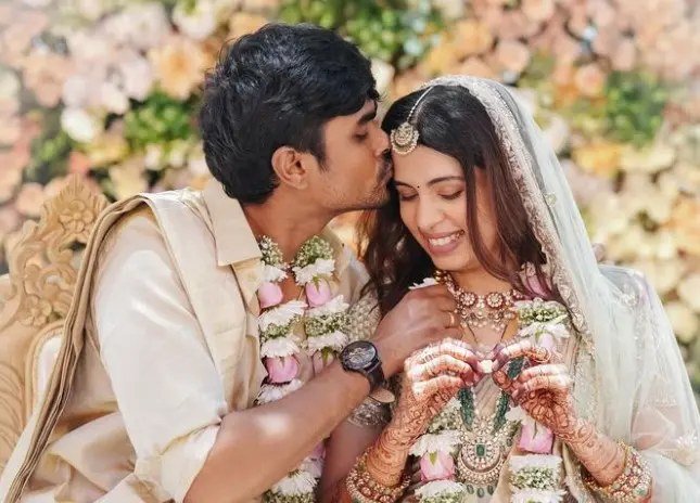 Wedding pic of Diya and Aswin