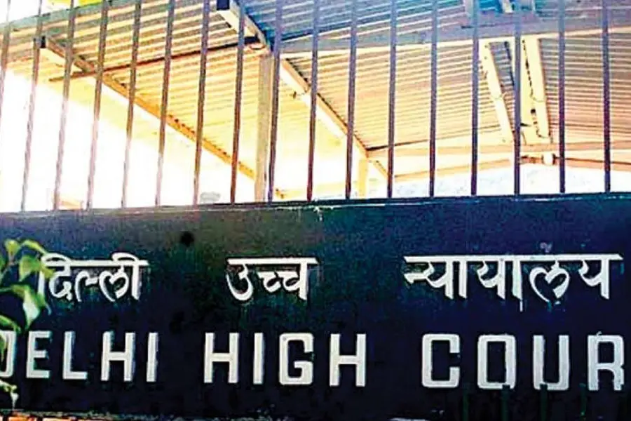 Cruelty and isolated acts of adultery by wife no bar to receiving maintenance from husband: HC