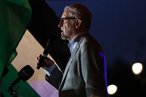 Former UK Labour Party Leader Jeremy Corbyn speaks to pro-Palestinian demonstrators protesting in Parliament Square in London. (Photo: AFP)