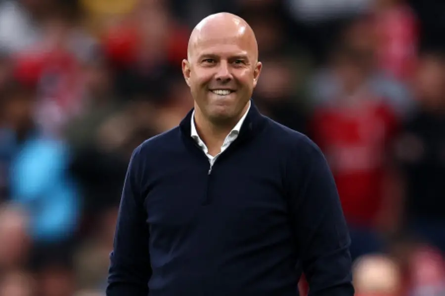 Arne Slot defies the odds: Seamless transition at Liverpool despite great manager's legacy