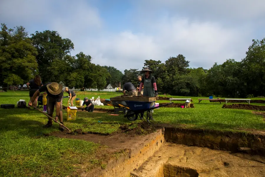 Archaeologists unearth lavish colonial garden in Virginia, revealing opulence, enslaved labour