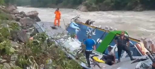 Indian bus that fell into Marsyangdi River