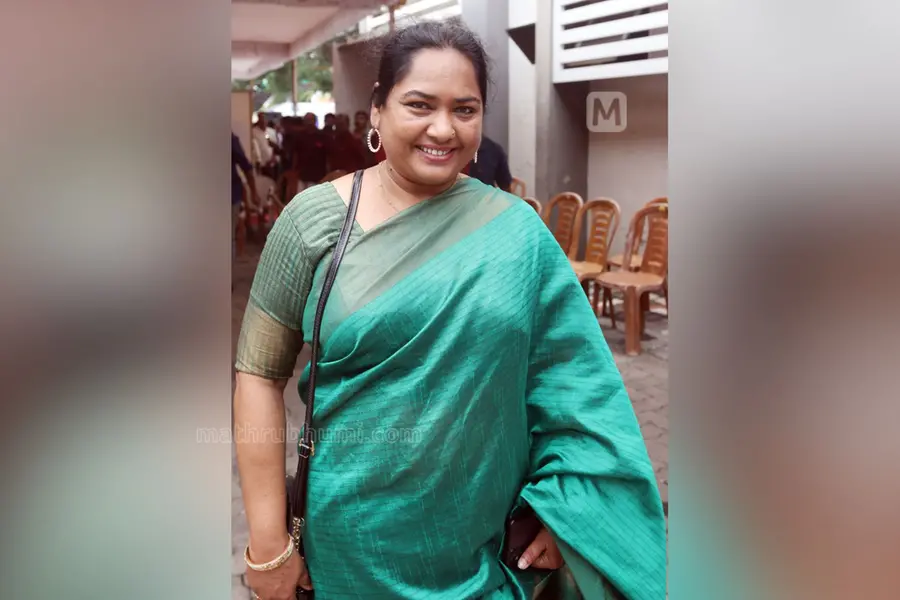 Hema Committee Report: 'Kireedam' actress reveals using sandal to hit a director