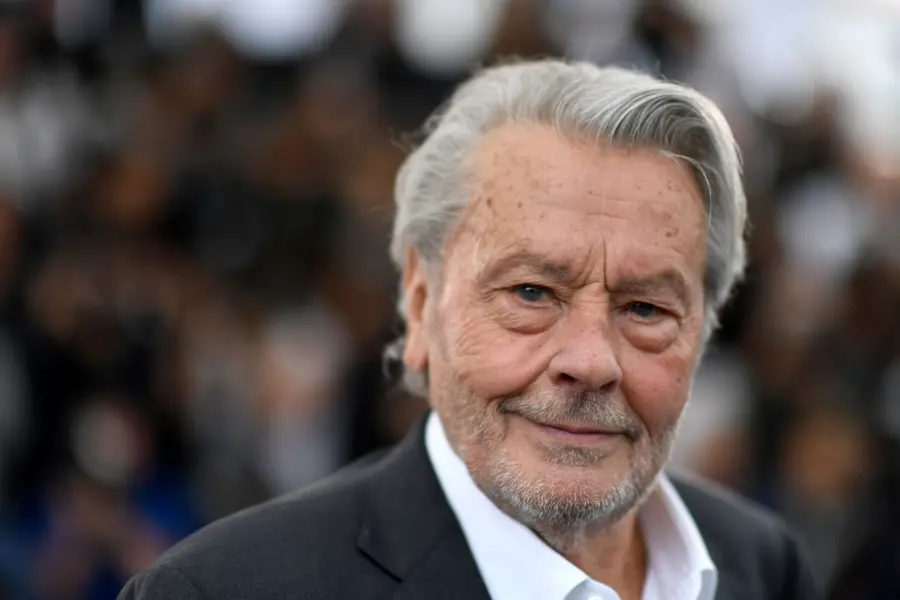 French actor and heartthrob Alain Delon dies at 88 | Mathrubhumi English