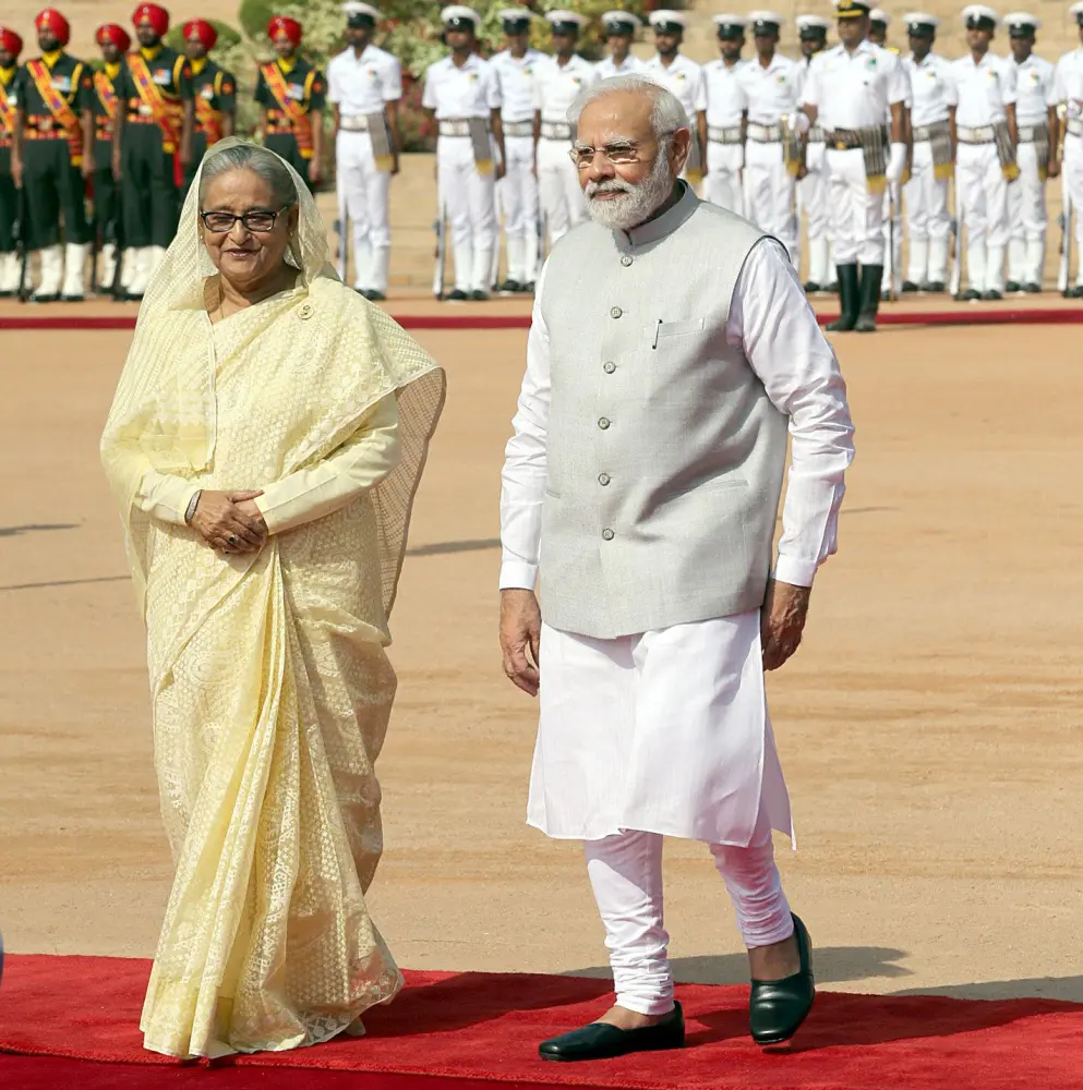 Prime Minister Narendra Modi meets his Bangladesh counterpart Sheikh Hasina | Mathrubhumi